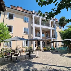 Hotel Treva, Szkodra