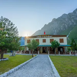 Hotel Veni I Gjyshit, Szkodra