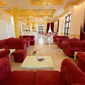 4* فندق Luani Arte