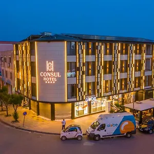 4* Hotel Consul
