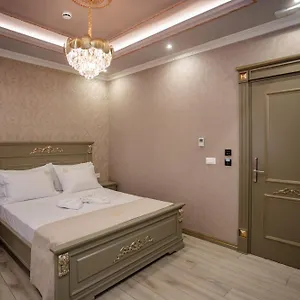 4* Hotel Ervini Boutique