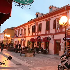 Carmen Hotel